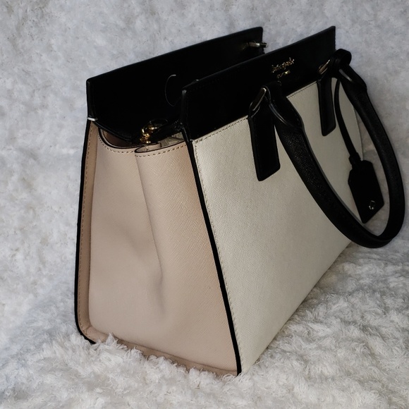 ♠️Kate Spade Handbag ♠️ - Picture 3 of 4